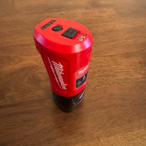 Milwaukee heated jacket - Picture 7 of 7